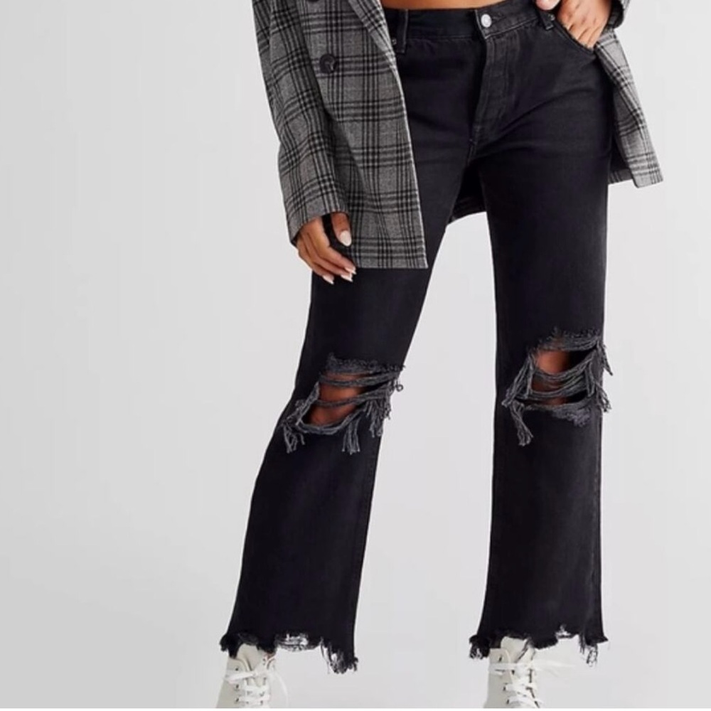 Free People Black Distressed Women Jeans